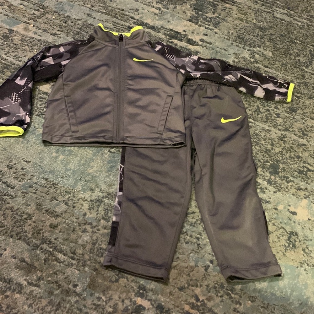Nike